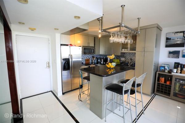 Charter Club, 600 NE 36th St #514, Miami, Florida 33137, image 1