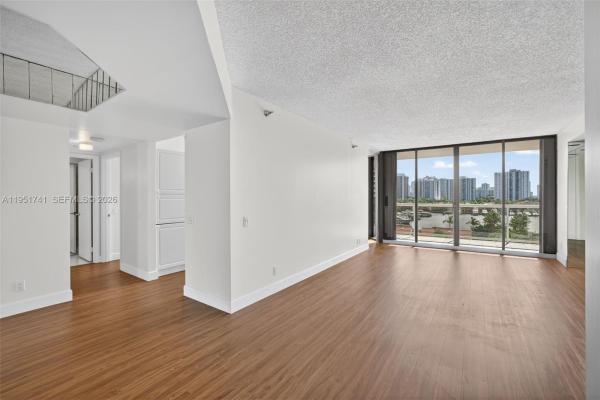 Harborside At The Waterways, 3640 Yacht Club Dr #708, Aventura, Florida 33180, image 1