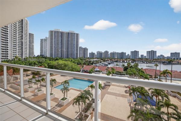 Harborside At The Waterways, 3640 Yacht Club Dr #708, Aventura, Florida 33180, image 3