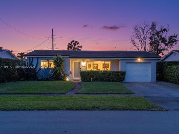 Hollywood Heights, 2014 N 31st Ct, Hollywood, Florida 33021, image 2