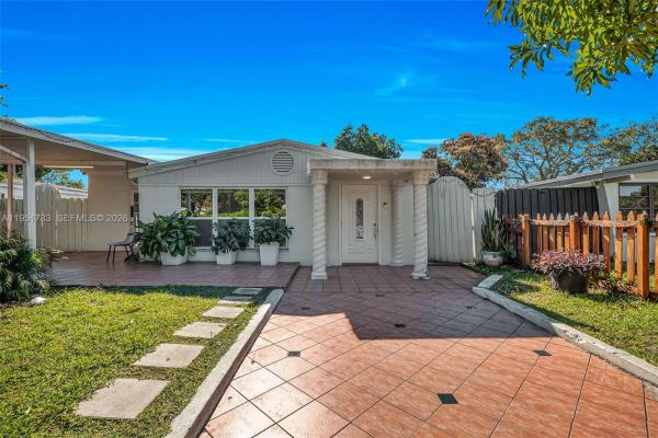 Fulford By The Sea, 1624 NE 175th St, North Miami Beach, Florida 33162, image 1