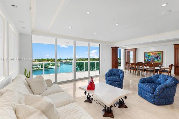 Hamptons South, 20201 E Country Club Dr #608, Aventura, Florida 33180, image 1