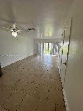 Village At Dadeland, 7344 SW 82nd St #C115, Glenvar Heights, Florida 33143, image 2