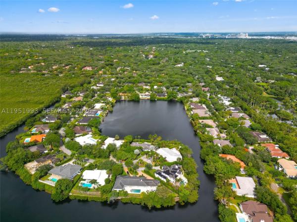 Hammocks Oaks Harbor, 415 Rovino Ave, Coral Gables, Florida 33156, image 1