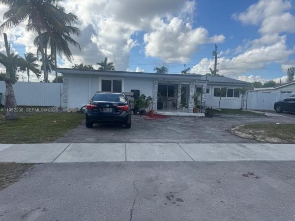 Sierra Mirada, 19700 NW 6th Pl, Miami Gardens, Florida 33169, image 2