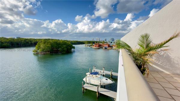 456 Poinciana Dr #1620, Sunny Isles Beach, Florida 33160, image 2