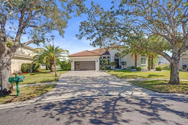 Sunset Lakes, 3311 SW 194th Ter, Miramar, Florida 33029, image 1