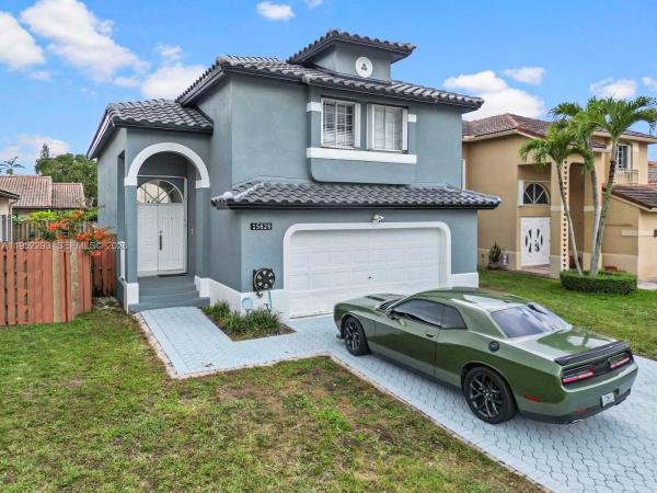 15626 SW 100th Ter, Unincorporated Dade County, Florida 33196, image 1