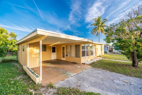 Pompano Beach Highlands, 5196 NE 19th Ave, Pompano Beach, Florida 33064, image 1