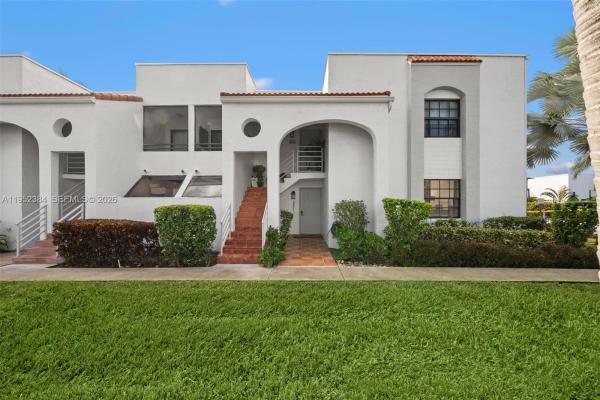Mariner Village Garden, 3545 Magellan Cir #351-5, Aventura, Florida 33180, image 3