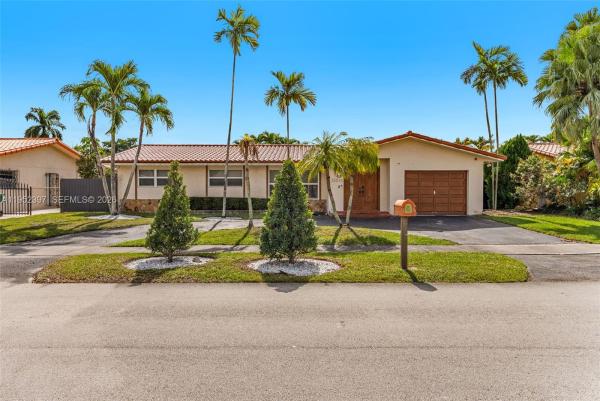13210 SW 21st St, Unincorporated Dade County, Florida 33175, image 1