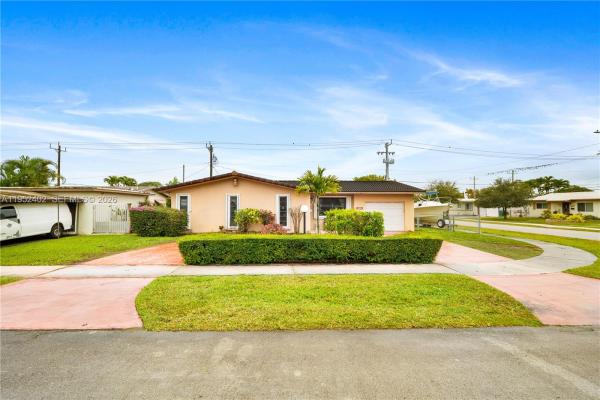 9590 SW 51st Ter, Unincorporated Dade County, Florida 33165, image 1