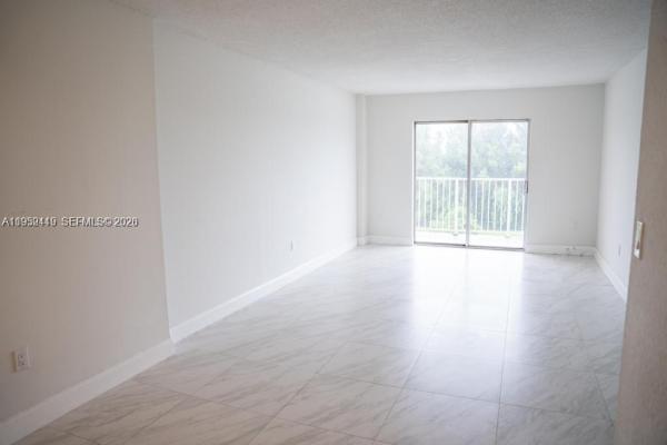 Tall Trees, 16465 NE 22nd Ave #619, North Miami Beach, Florida 33160, image 2