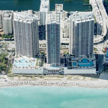 Beach Club 3, 1800 S Ocean Dr #2208, Hallandale Beach, Florida 33009, image 1