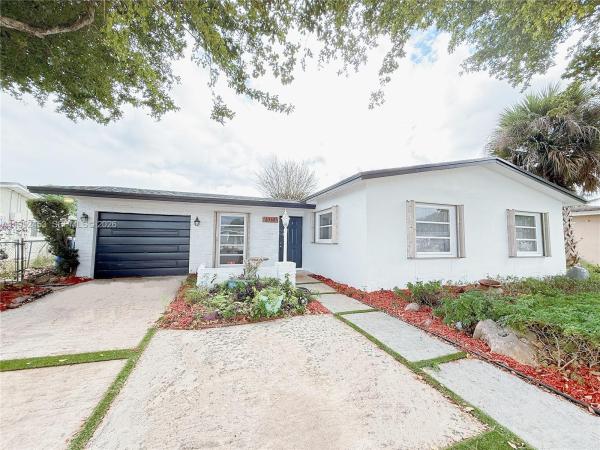 Kimberly Village, 6360 SW 9th Pl, North Lauderdale, Florida 33068, image 2