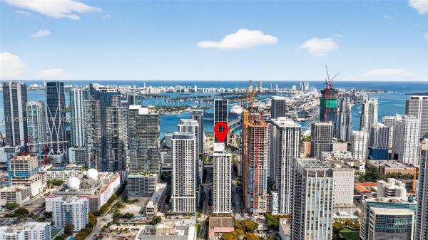 11 NE 6th St #3210, Miami, Florida 33132, image 2