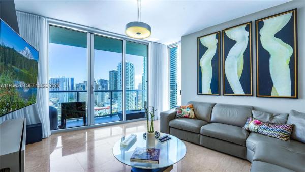 Latitude On The River, 185 SW 7th St #2911, Miami, Florida 33130, image 2