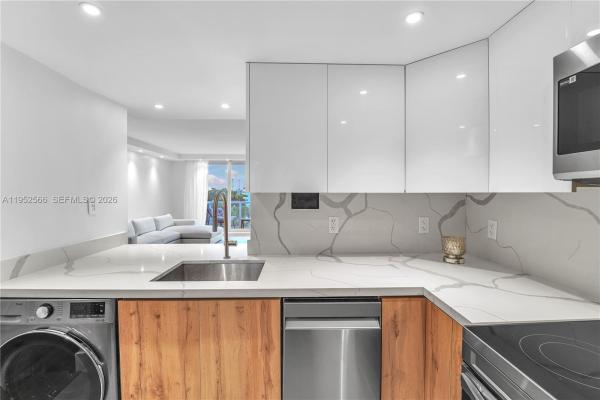 Mirador South 1000, 1000 West Ave #408, Miami Beach, Florida 33139, image 1