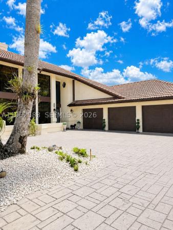 Maplewood Isles, 10258 Vestal Mnr, Coral Springs, Florida 33071, image 2