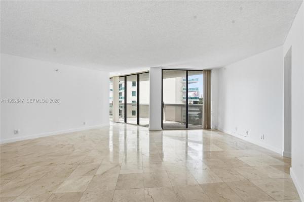 The Landmark, 20185 E Country Club Dr #502, Aventura, Florida 33180, image 1