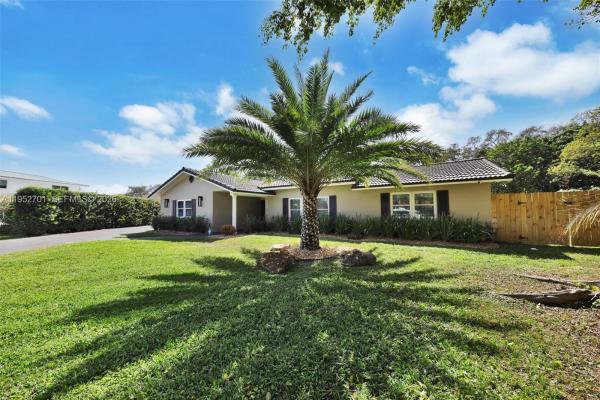 The Clusters Of Coral Springs, 3560 NW 99th Ave, Coral Springs, Florida 33065, image 2
