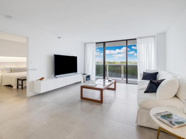 Waterview 1, 20505 E Country Club Dr #531, Aventura, Florida 33180, image 3