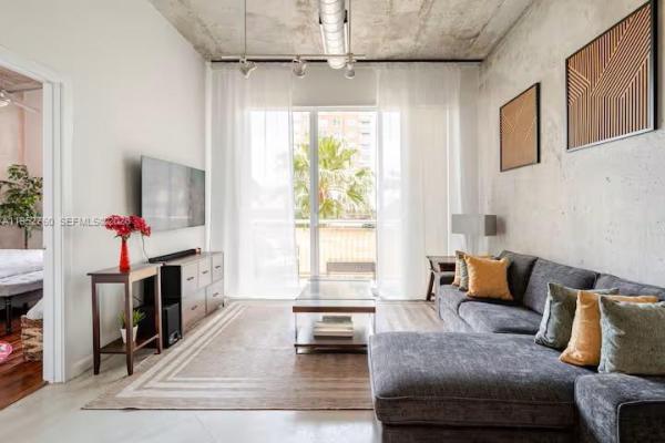 Cite On The Bay West, 2001 Biscayne Blvd #3401, Miami, Florida 33137, image 1