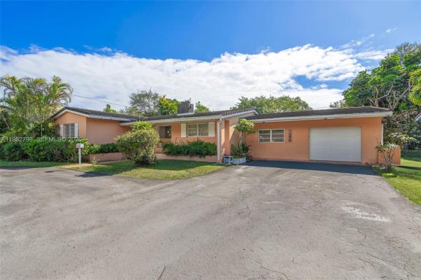 Coral Gables Country Club, 1230 Bird Rd, Coral Gables, Florida 33146, image 1