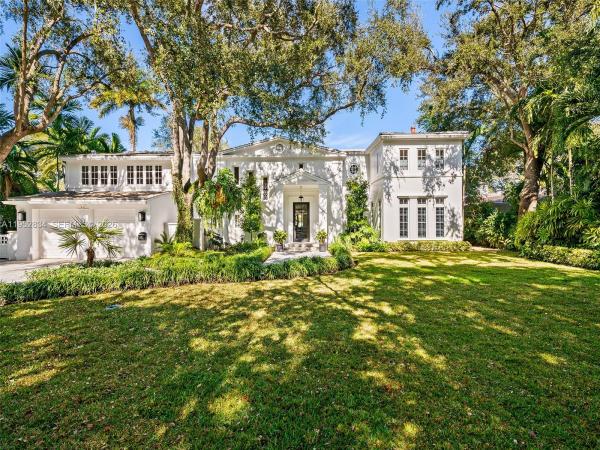 Coral Gables Country Club, 1257 Mariola Ct, Coral Gables, Florida 33134, image 2