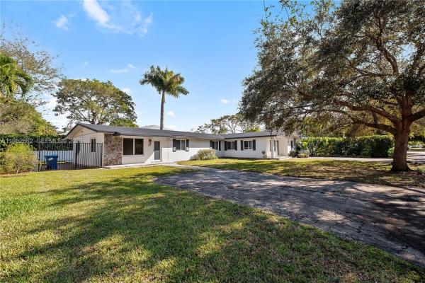Stalcup Manor, 10525 SW 77th Ct, Pinecrest, Florida 33156, image 1