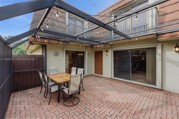 Village At Lake Pine, 1172 SW 118th Ter, Davie, Florida 33325, image 2