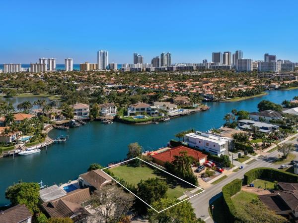 Hollywood Golf Estates, 1101 Diplomat Pkwy, Hollywood, Florida 33019, image 1