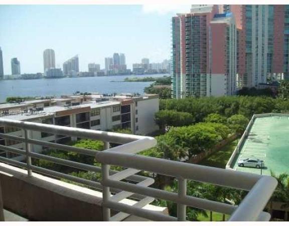Parc Central Aventura East, 3300 NE 192nd St #914, Aventura, Florida 33180, image 2