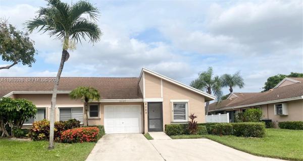 Eastgate At Whisper Walk, 8089 Sweetbriar Way, Boca Raton, Florida 33496, image 1