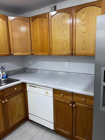 El Conquistador, 14165 SW 87th St #D303, Kendale Lakes, Florida 33183, image 1