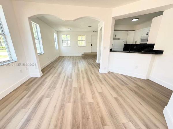 Bluewaters, 10848 SW 243rd St, Princeton, Florida 33032, image 3