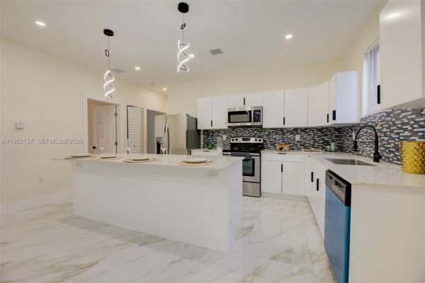 Henry Ford, 742 NW 70th St, Miami, Florida 33150, image 1