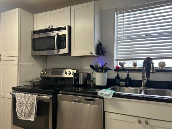 Sands Point, 8350 Sands Point Blvd #101E, Tamarac, Florida 33321, image 2