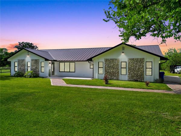 Rolling Oaks Estates, 17680 SW 54th St, Southwest Ranches, Florida 33331, image 2