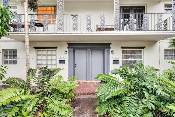 4851 University Dr, Coral Gables, Florida 33146, image 3