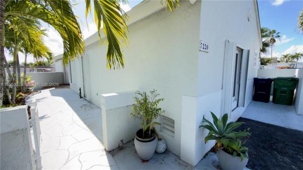 Sunset Shores, 7220 SW 149th Ct, Kendall West, Florida 33193, image 2