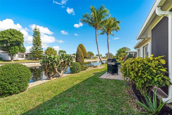 Mainlands Of Tamarac Lakes, 4507 NW 46th St, Tamarac, Florida 33319, image 1