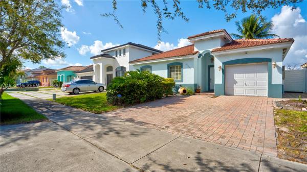22592 SW 103rd Ct, Cutler Bay, Florida 33190, image 2
