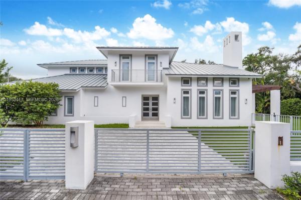 Riviera, 6900 Barquera St, Coral Gables, Florida 33146, image 1