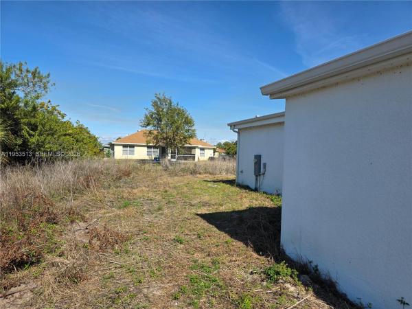 3030 SW 39th St, Lehigh Acres, Florida 33976, image 1