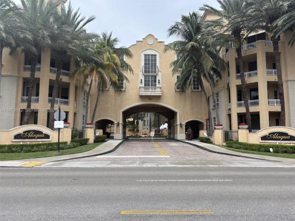 Alaqua, 3001 NE 185th St #119, Aventura, Florida 33180, image 2
