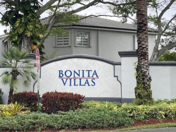 Bonita Villas, 14212 SW 121st Pl #6, Three Lakes, Florida 33186, image 3