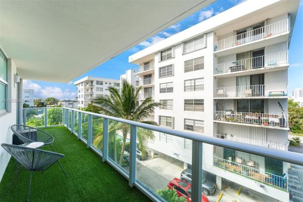The Club, 1025 92nd St #503, Bay Harbor Islands, Florida 33154, image 1