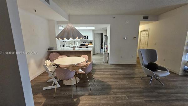 Doral House, 9755 NW 52nd St #201, Doral, Florida 33178, image 1