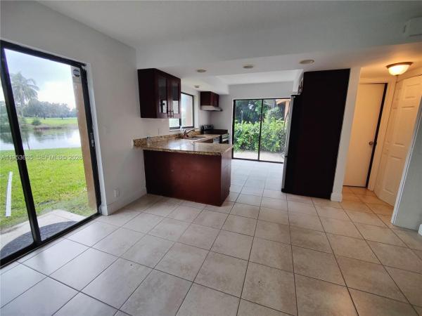 Wimbledon At Jacaranda, 181 Wimbledon Lake Dr, Plantation, Florida 33324, image 1
